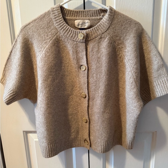 Universal Thread Button Up Short Sleeve Cardigan Tan Size Large - Picture 4 of 14